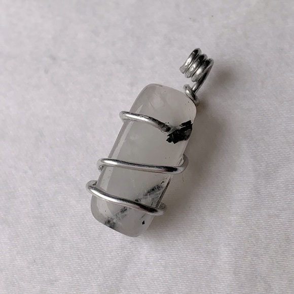 Necklace charm - Picture 1 of 1
